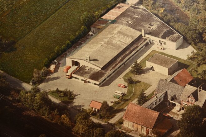 Former metaku company building